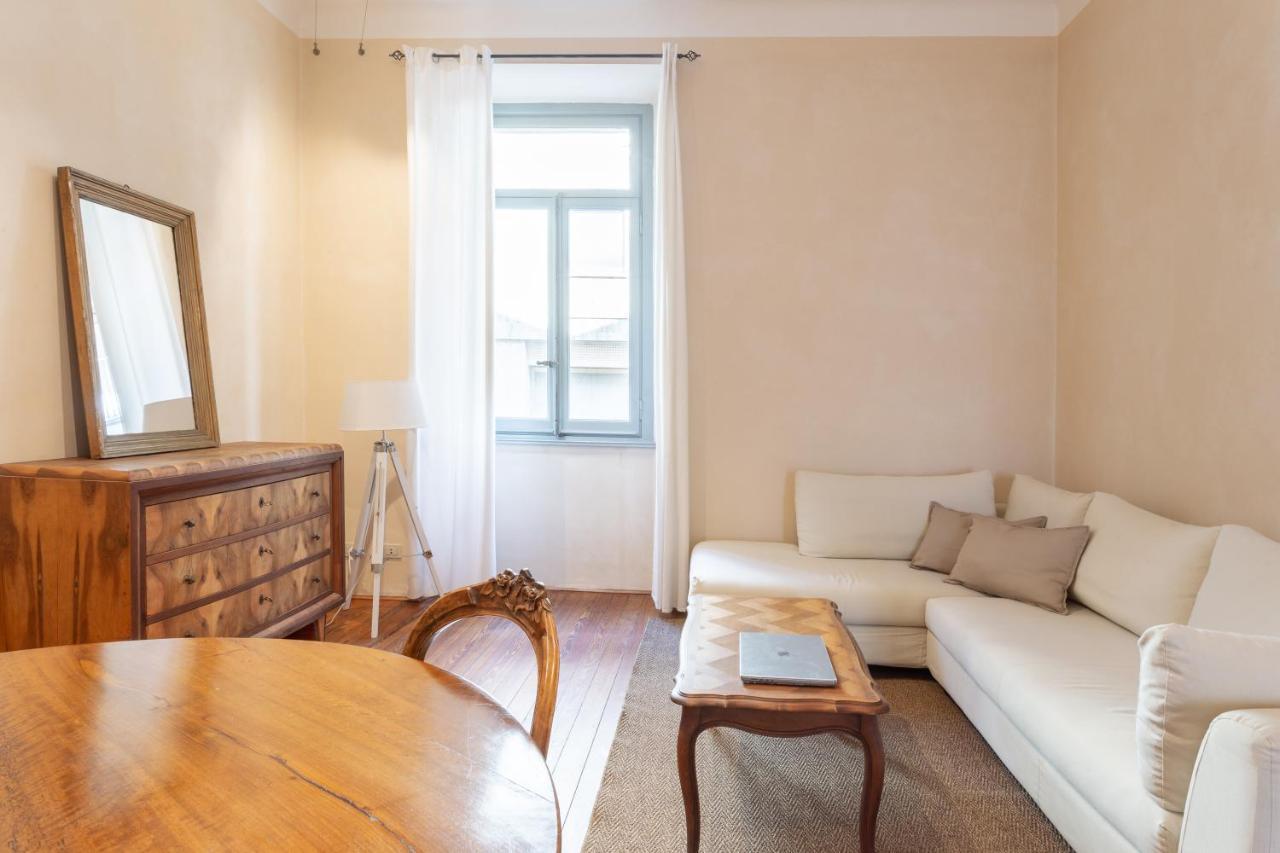 Suite Cavour By Icasamia It Varese Dış mekan fotoğraf