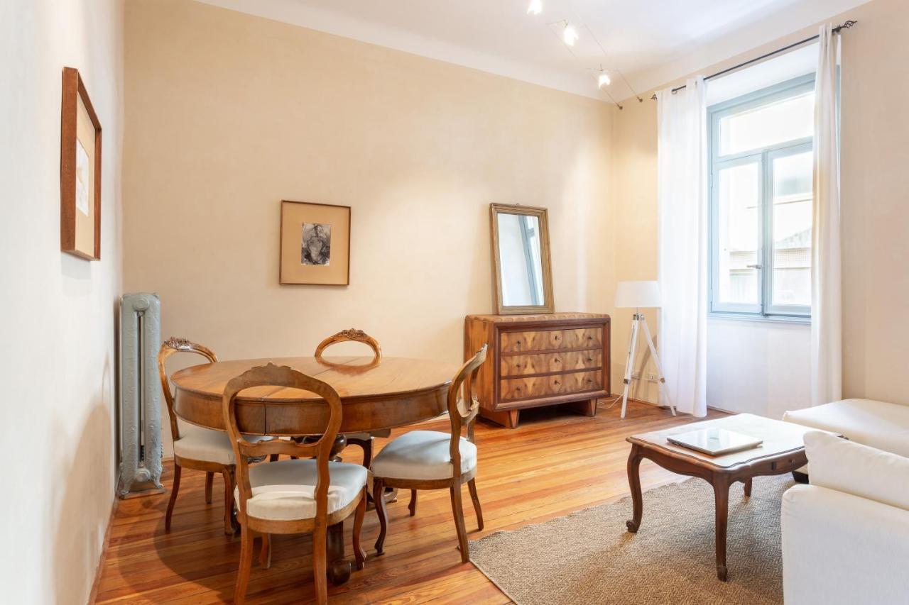 Suite Cavour By Icasamia It Varese Dış mekan fotoğraf